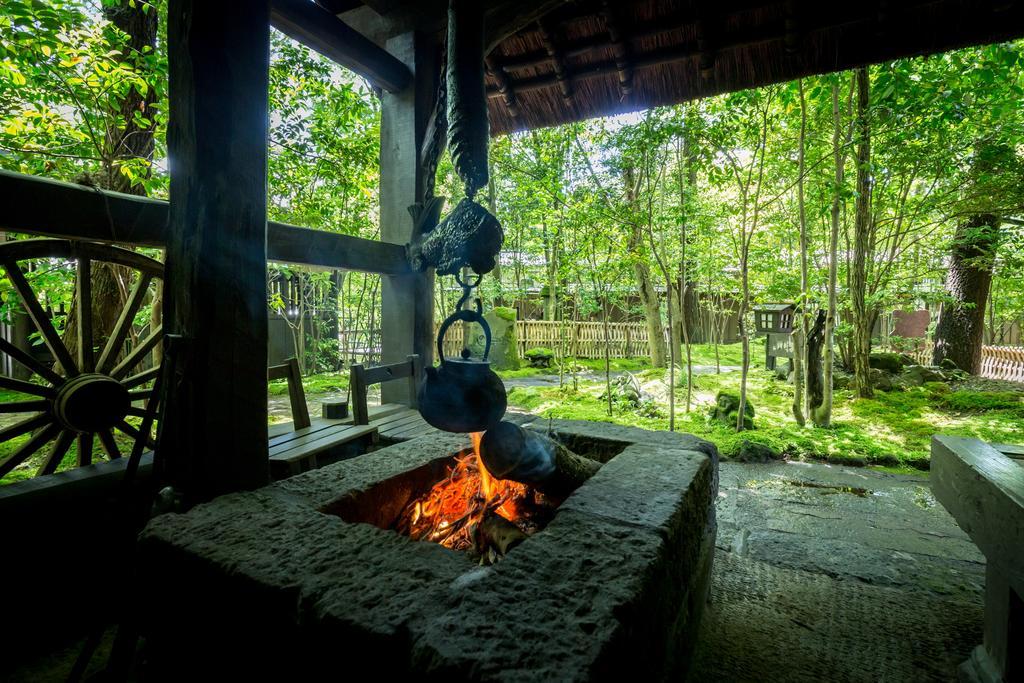 فندق Kurokawa Onsen Oyado Noshiyu ميناميوغوني المظهر الخارجي الصورة
